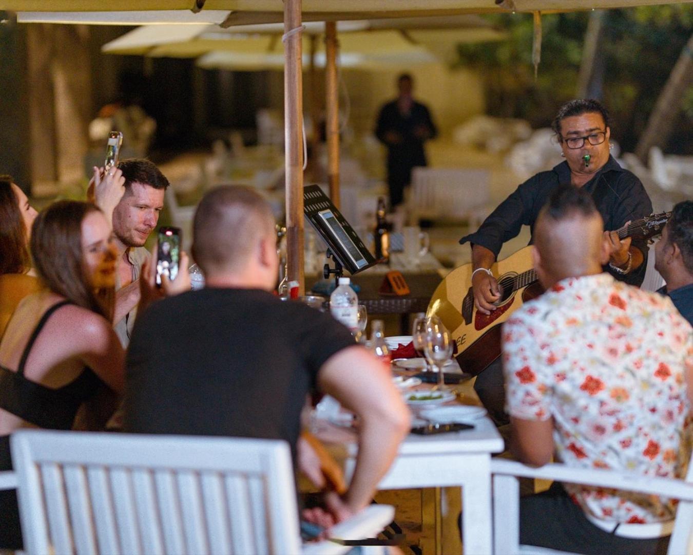 Paradise Beach Club Mirissa Dış mekan fotoğraf